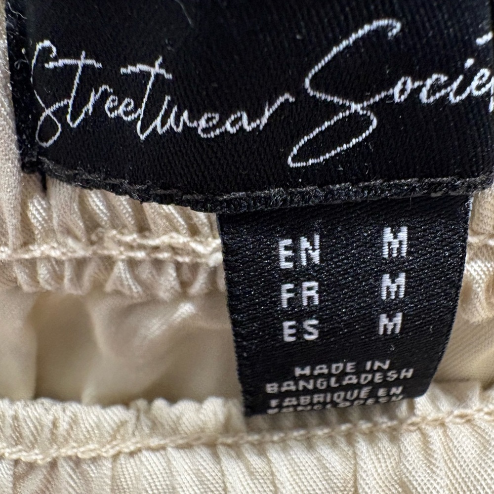 Streetwear Society Beige Cargo Shorts size M - Picture 3 of 5
